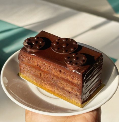 Chocolate truffle pastry